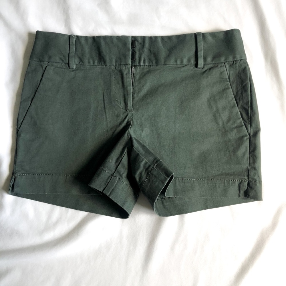 LOFT 4” Inseam Riviera Short